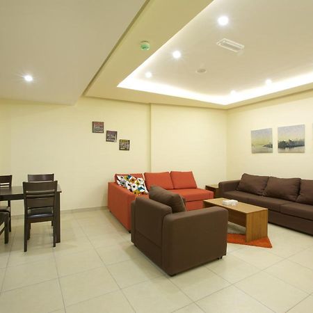 Lujain Hotel فندق النور واللجين 安曼 外观 照片