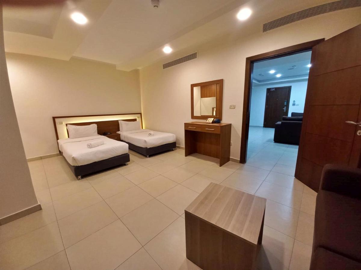 Lujain Hotel فندق النور واللجين 安曼 外观 照片