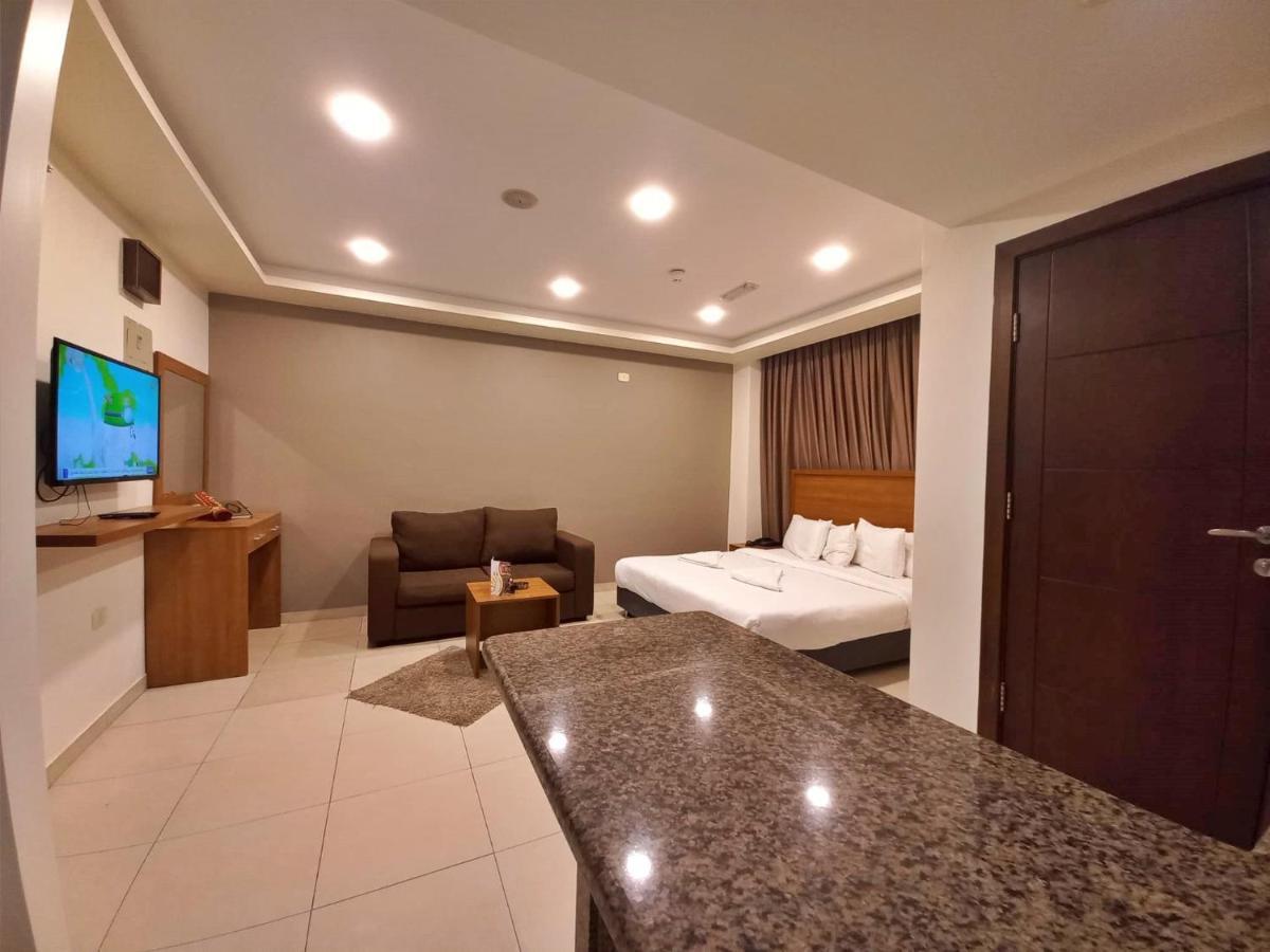 Lujain Hotel فندق النور واللجين 安曼 外观 照片