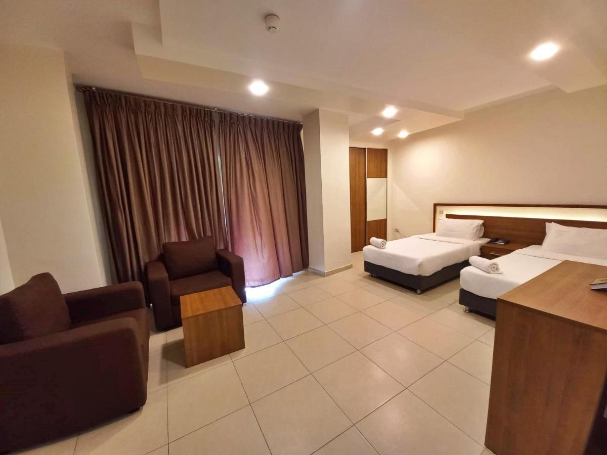 Lujain Hotel فندق النور واللجين 安曼 外观 照片