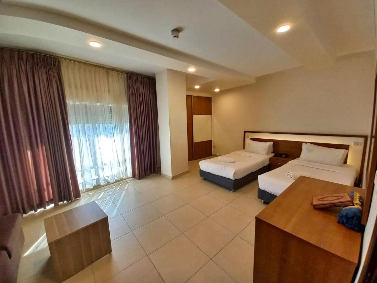 Lujain Hotel فندق النور واللجين 安曼 外观 照片