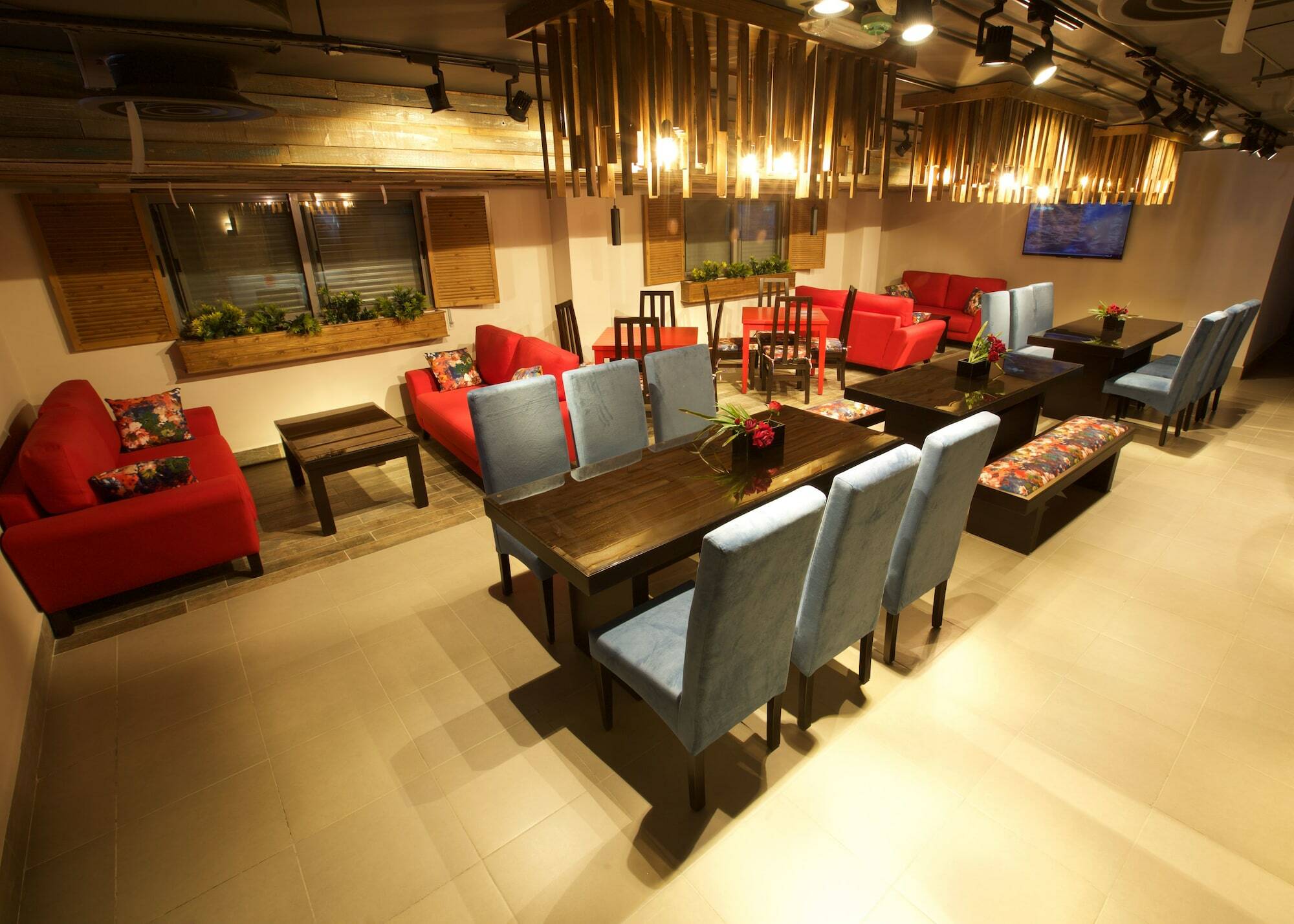 Lujain Hotel فندق النور واللجين 安曼 外观 照片